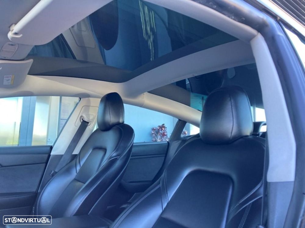 Tesla Model 3 Long Range Tração Integral Premium - 21