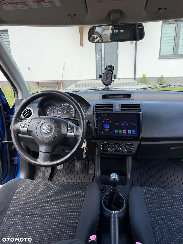 Suzuki Swift 1.3 Comfort - 10