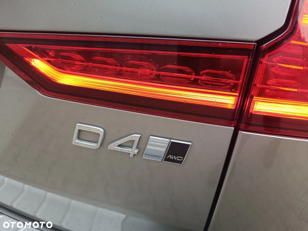 Volvo V60 D4 AWD Geartronic Inscription - 30