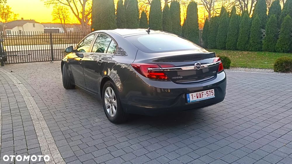 Opel Insignia - 4