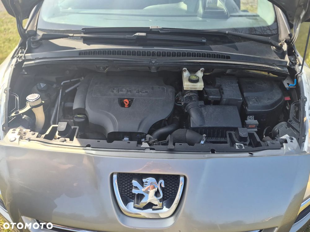 Peugeot 5008 HDI FAP 165 Automatik Premium - 10