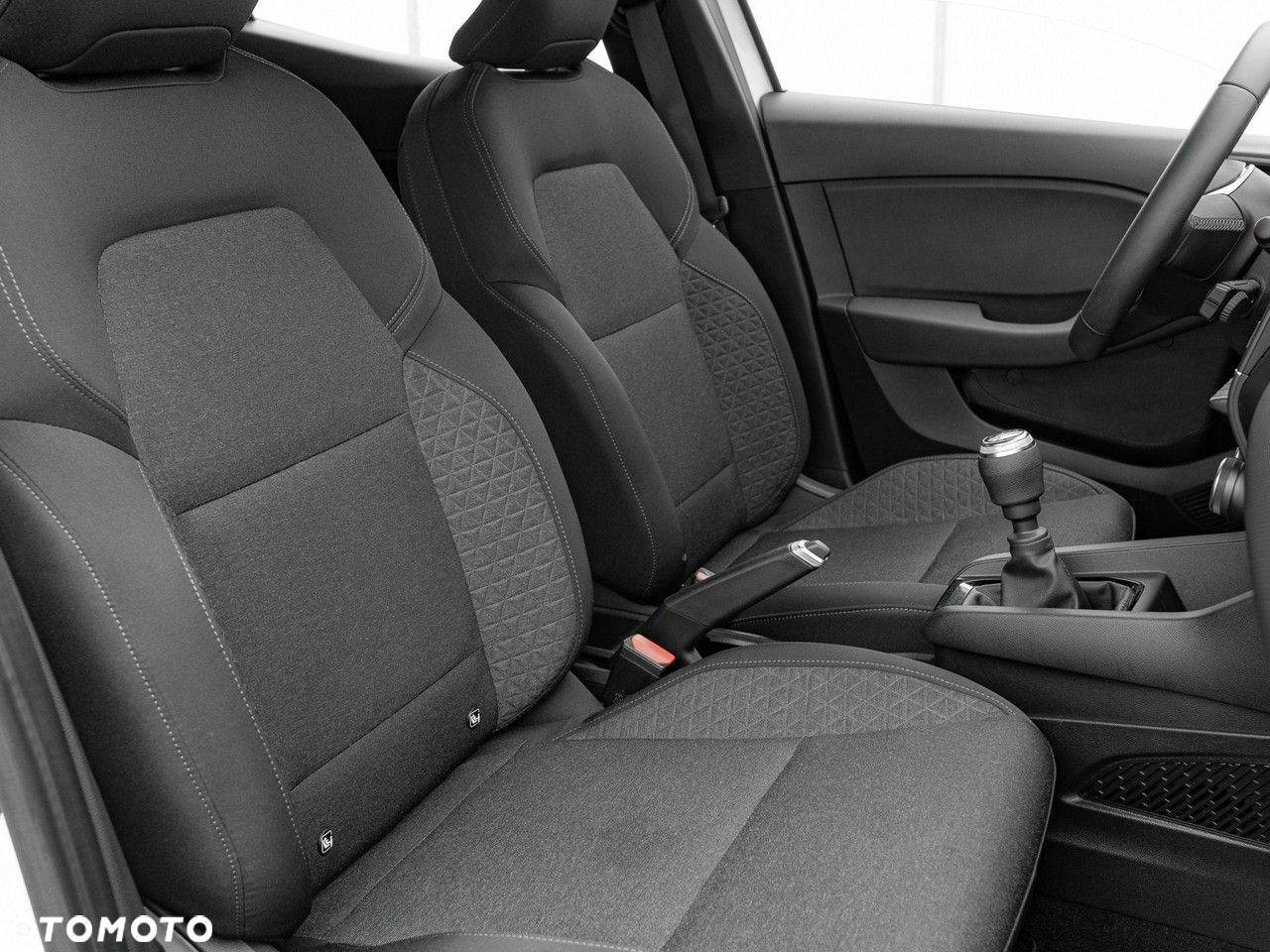 Renault Clio 1.0 TCe Equilibre - 36