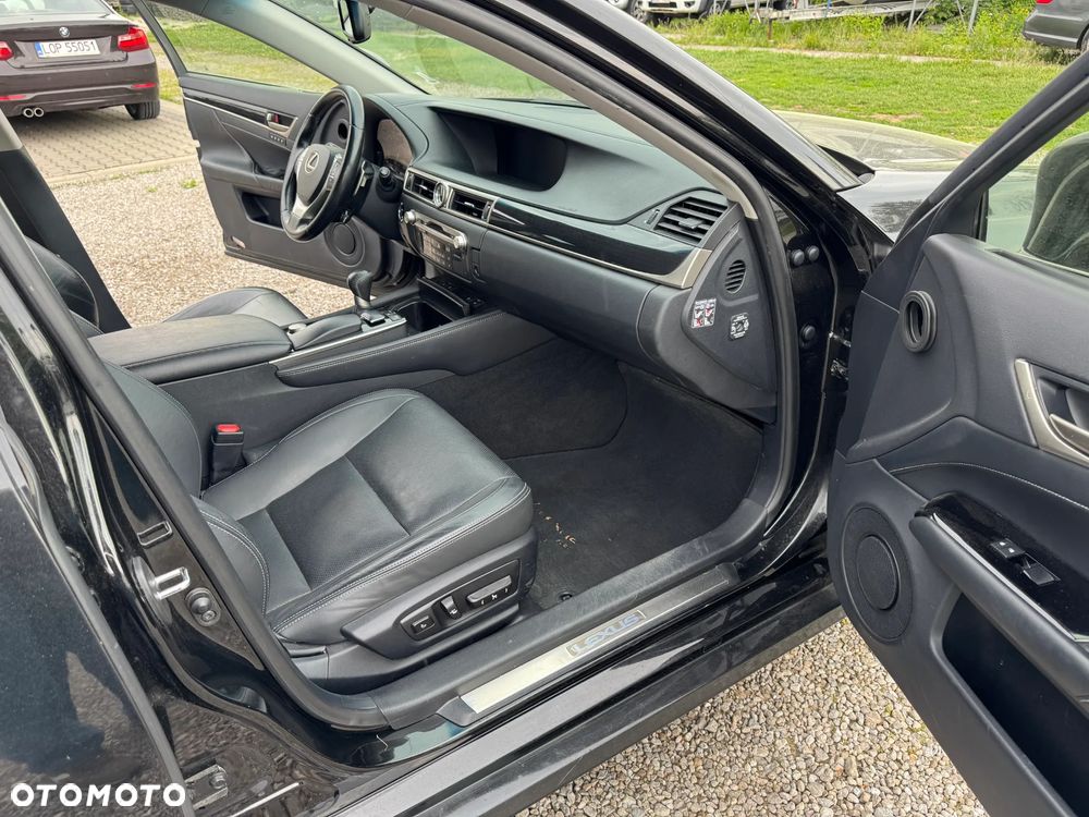 Lexus GS 300h Business Edition - 10