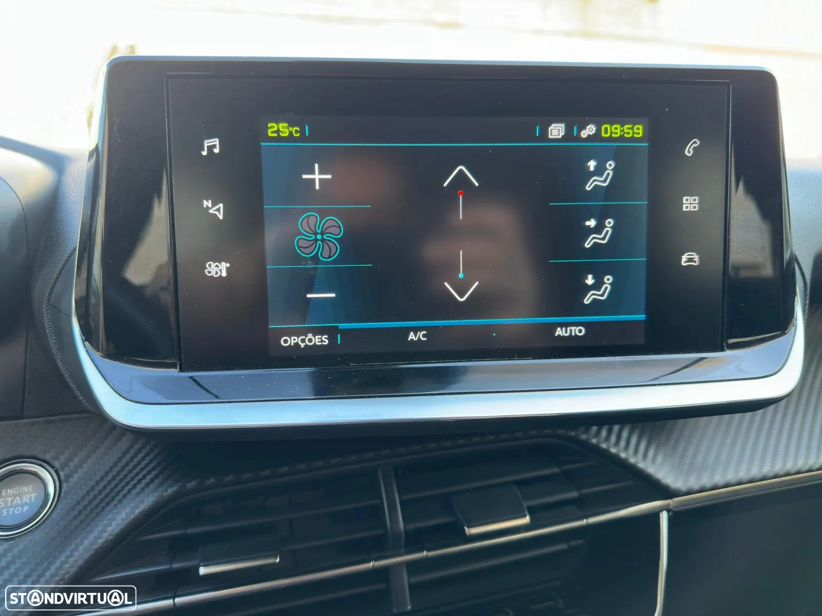 Peugeot e-2008 50 kWh Active - 20