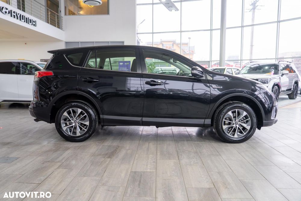 Toyota RAV4 2.5 VVT-i 4x4 Executive - 8