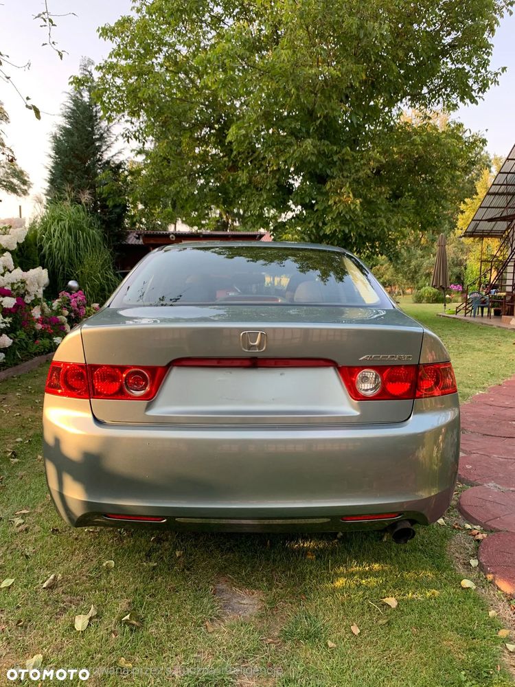 Honda Accord - 5
