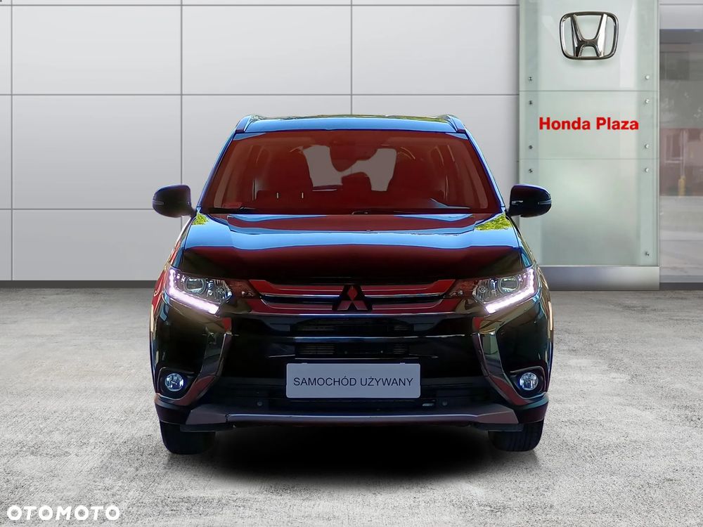 Mitsubishi Outlander 2.0 4WD Invite - 9