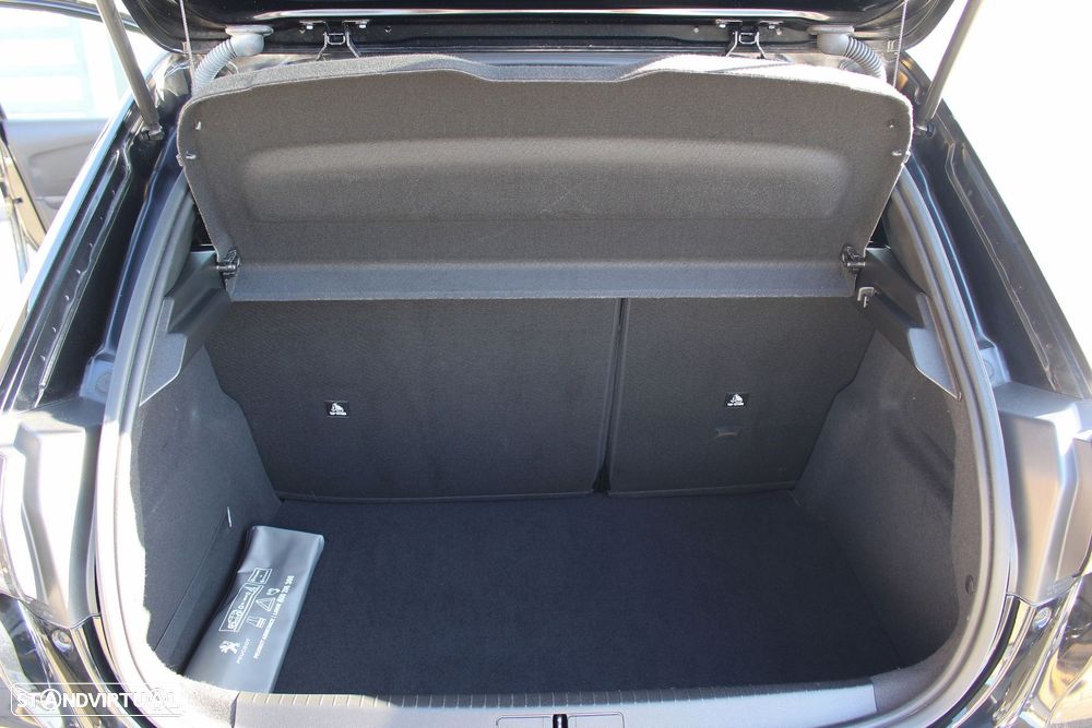 Peugeot 208 1.2 PureTech Active Pack - 35