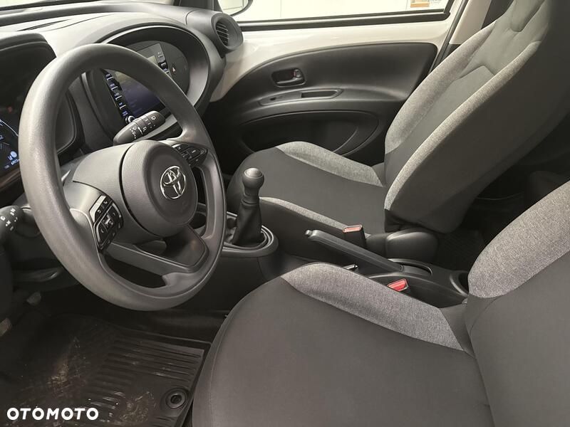 Toyota Aygo X 1.0 VVT-i Active - 11
