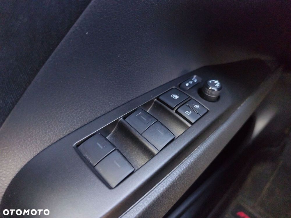 Toyota Camry 2.5 Hybrid Comfort CVT - 17