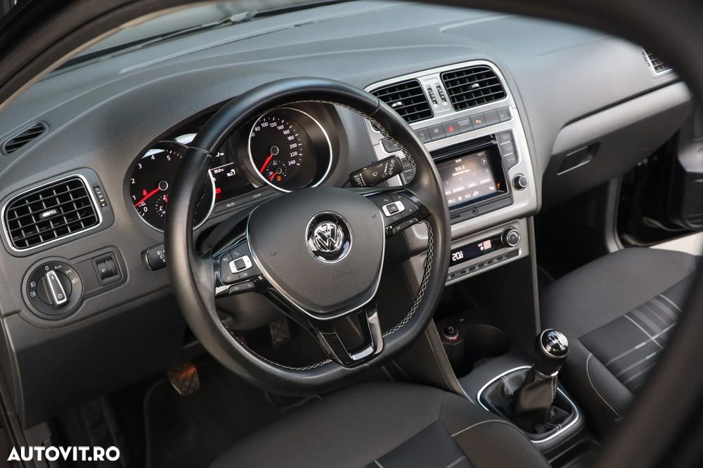 Volkswagen Polo 1.2 TSI Blue Motion Technology Lounge - 5