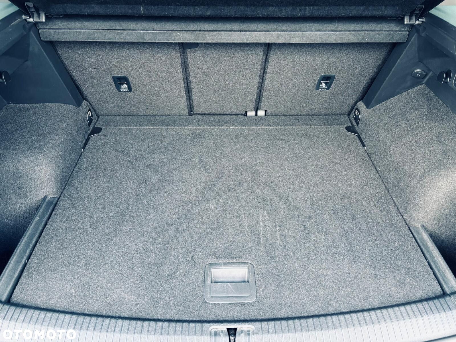 Volkswagen Tiguan - 10