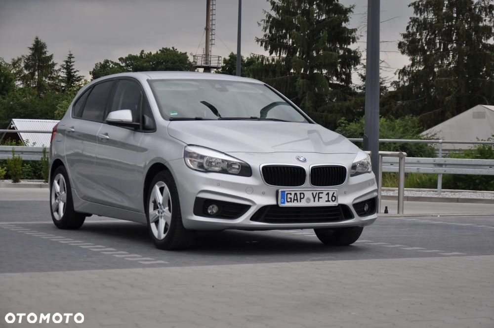 BMW Seria 2 218d Advantage - 1
