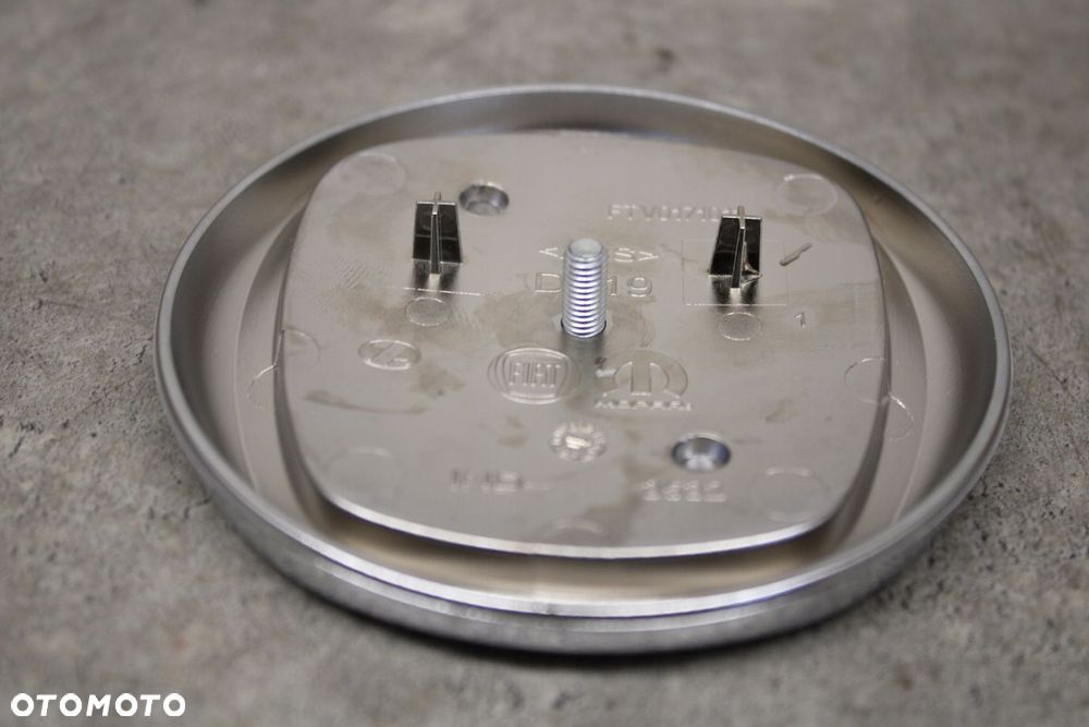 ZNACZEK LOGO EMBLEMAT PRZÓD FIAT 500 95MM NOWE OE - 3