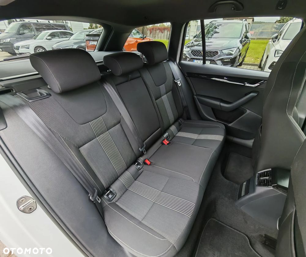 Skoda Octavia 2.0 TSI GPF Style DSG - 8