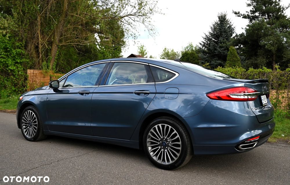 Ford Fusion 2.0 EcoBoost Titanium - 17