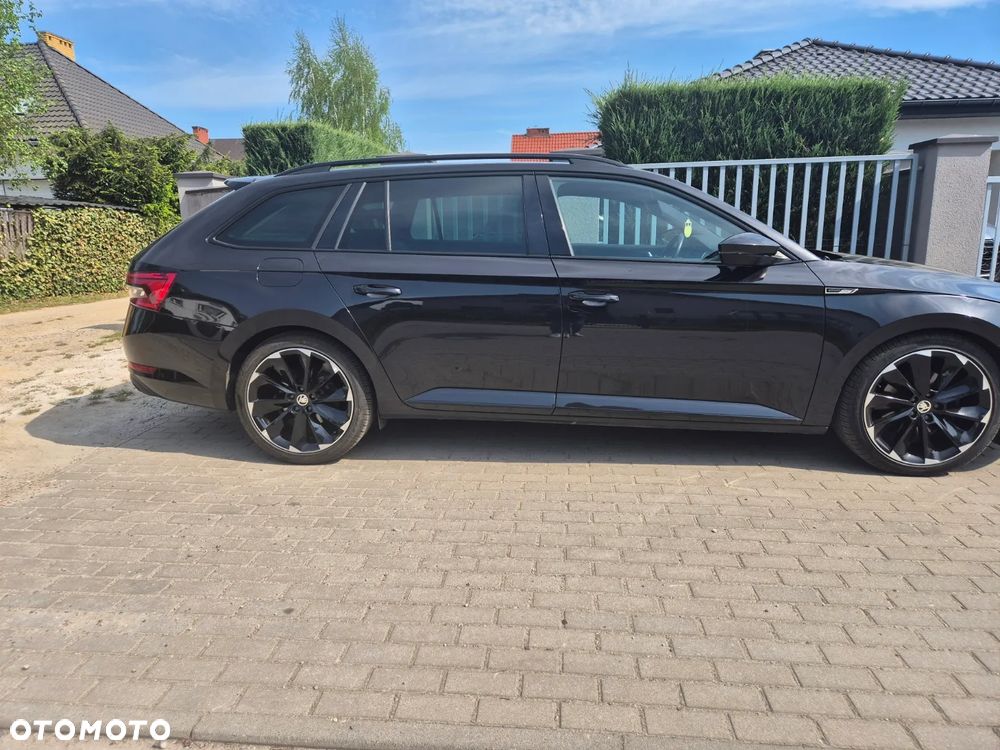 Skoda Superb 2.0 TDI DSG Sportline - 4