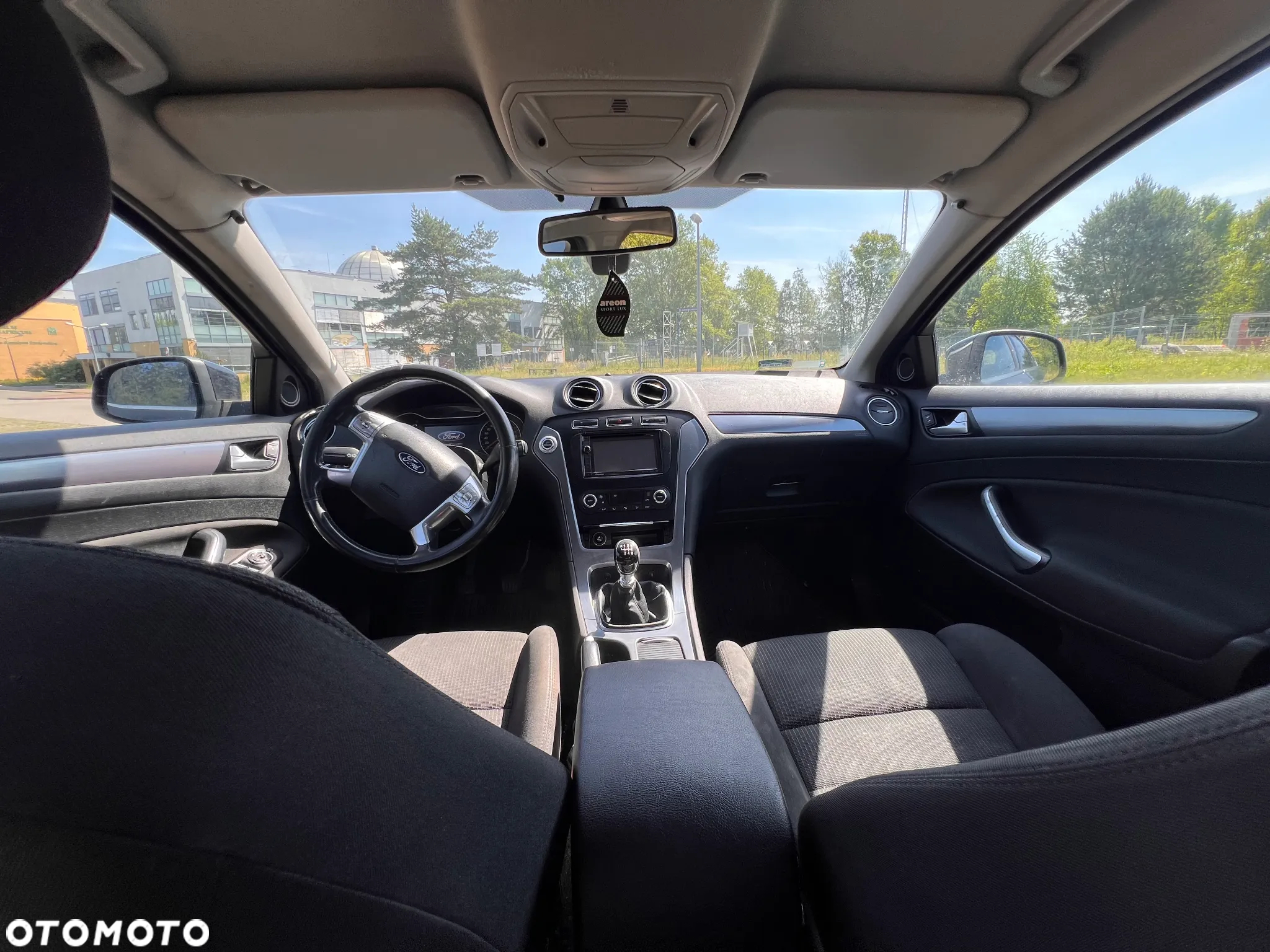 Ford Mondeo 2.0 TDCi Ambiente - 10