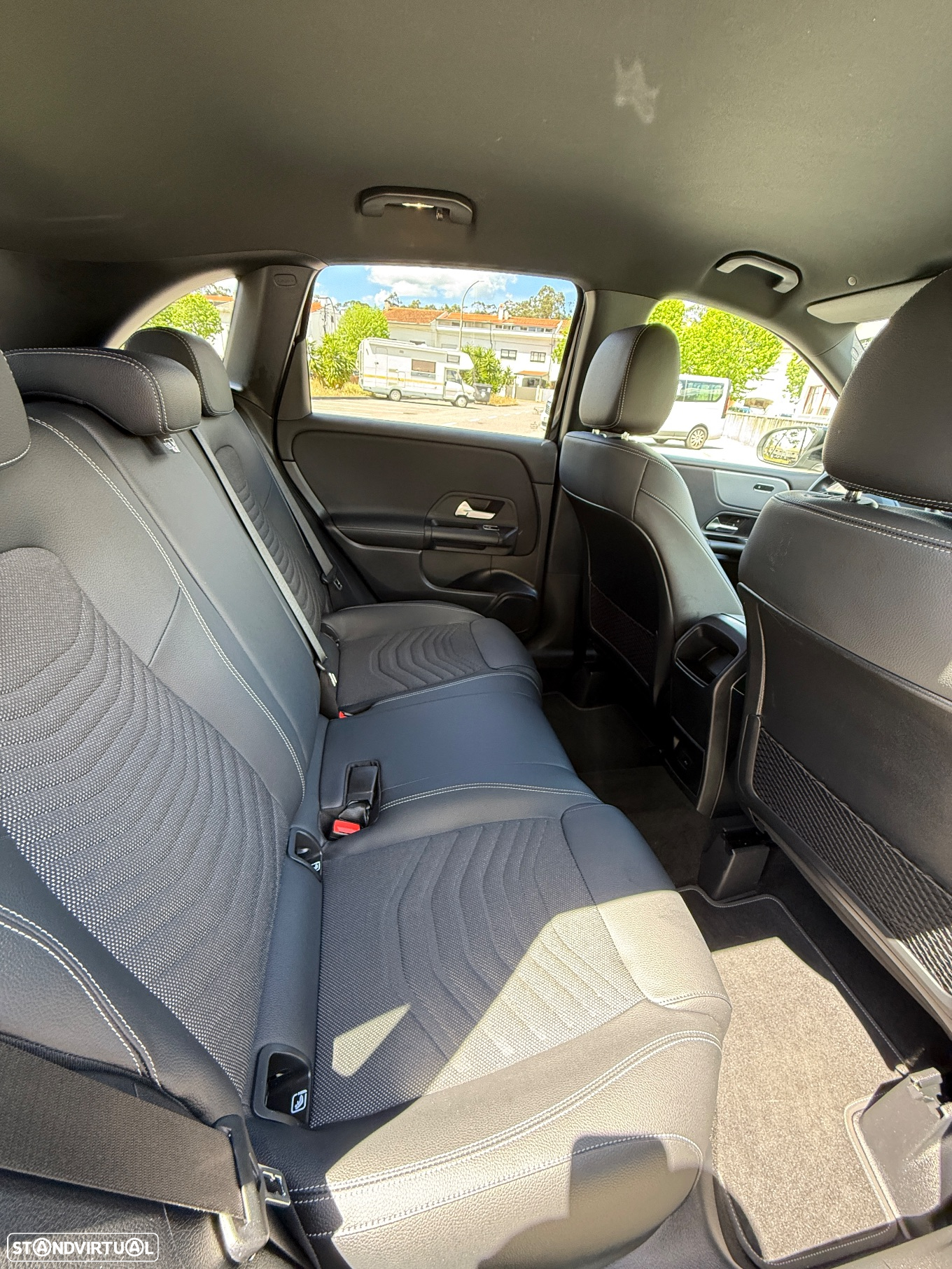 Mercedes-Benz B 250 e Style Plus - 15
