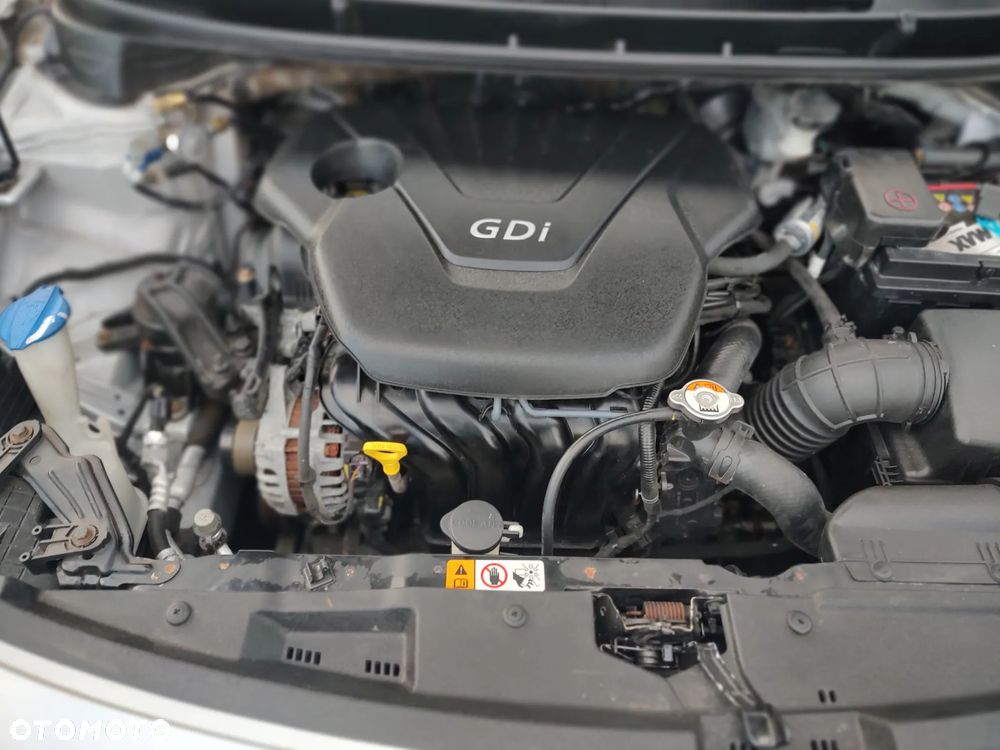 Hyundai i30 1.6 Classic + - 15