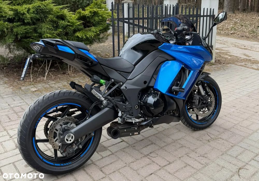 Kawasaki Ninja 1000 SX - 5