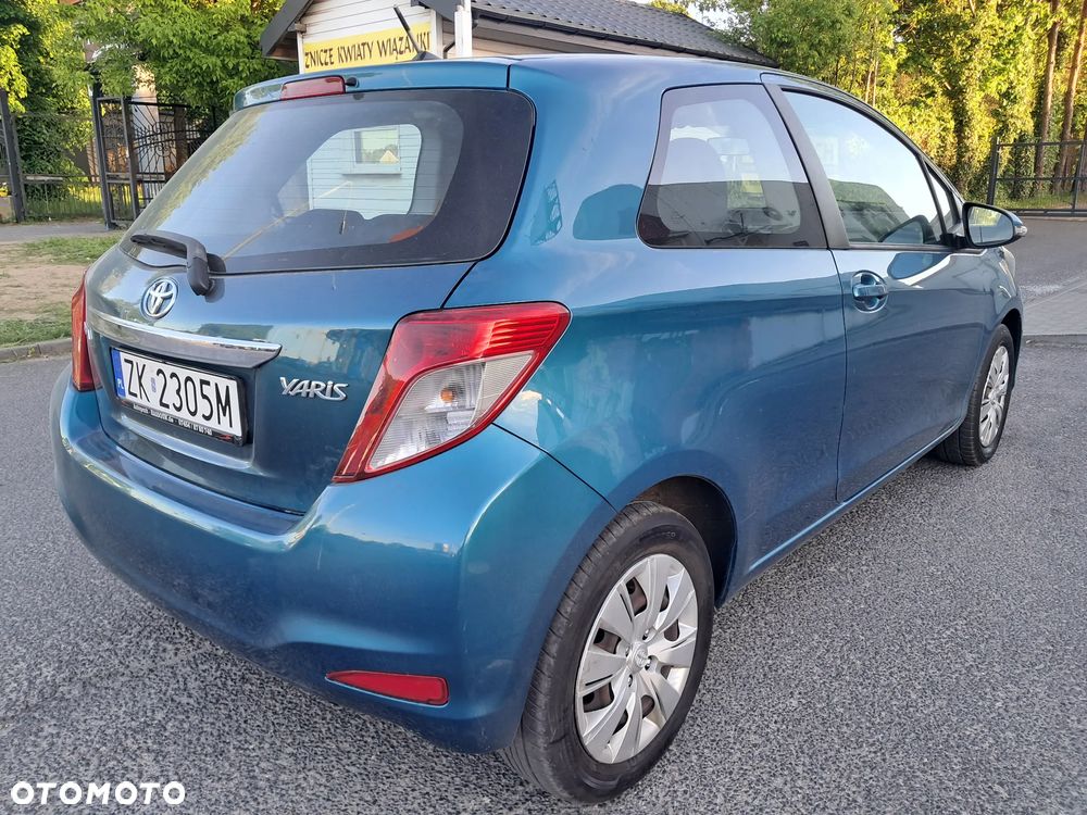 Toyota Yaris 1.33 VVT-i Edition - 2