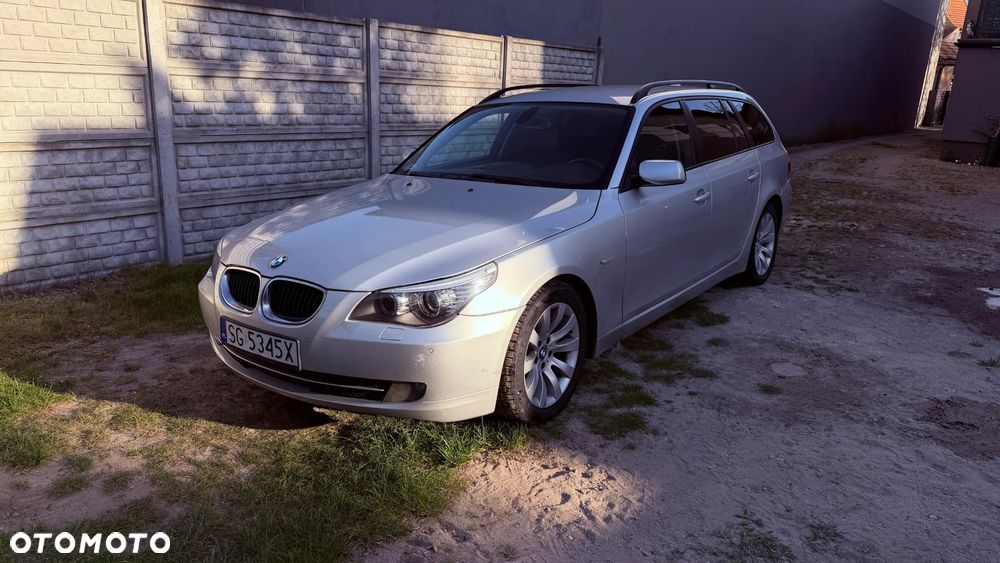 BMW Seria 5 520i - 1