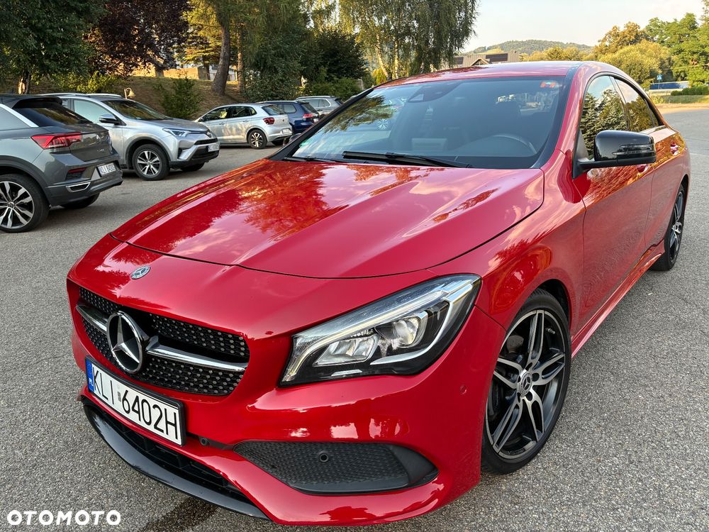 Mercedes-Benz CLA 180 AMG Line - 10