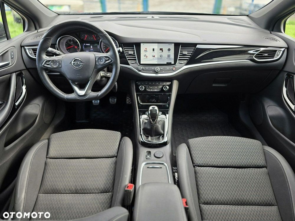 Opel Astra 1.4 Turbo Innovation - 9