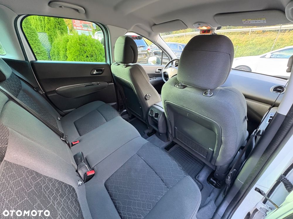 Peugeot 3008 2.0 BlueHDi Allure - 21