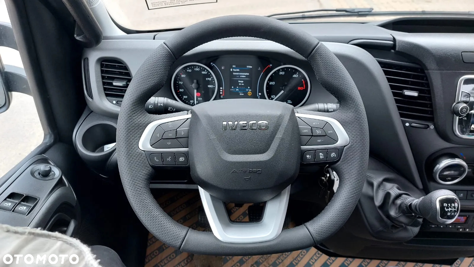 Iveco Daily 72C18 - 25