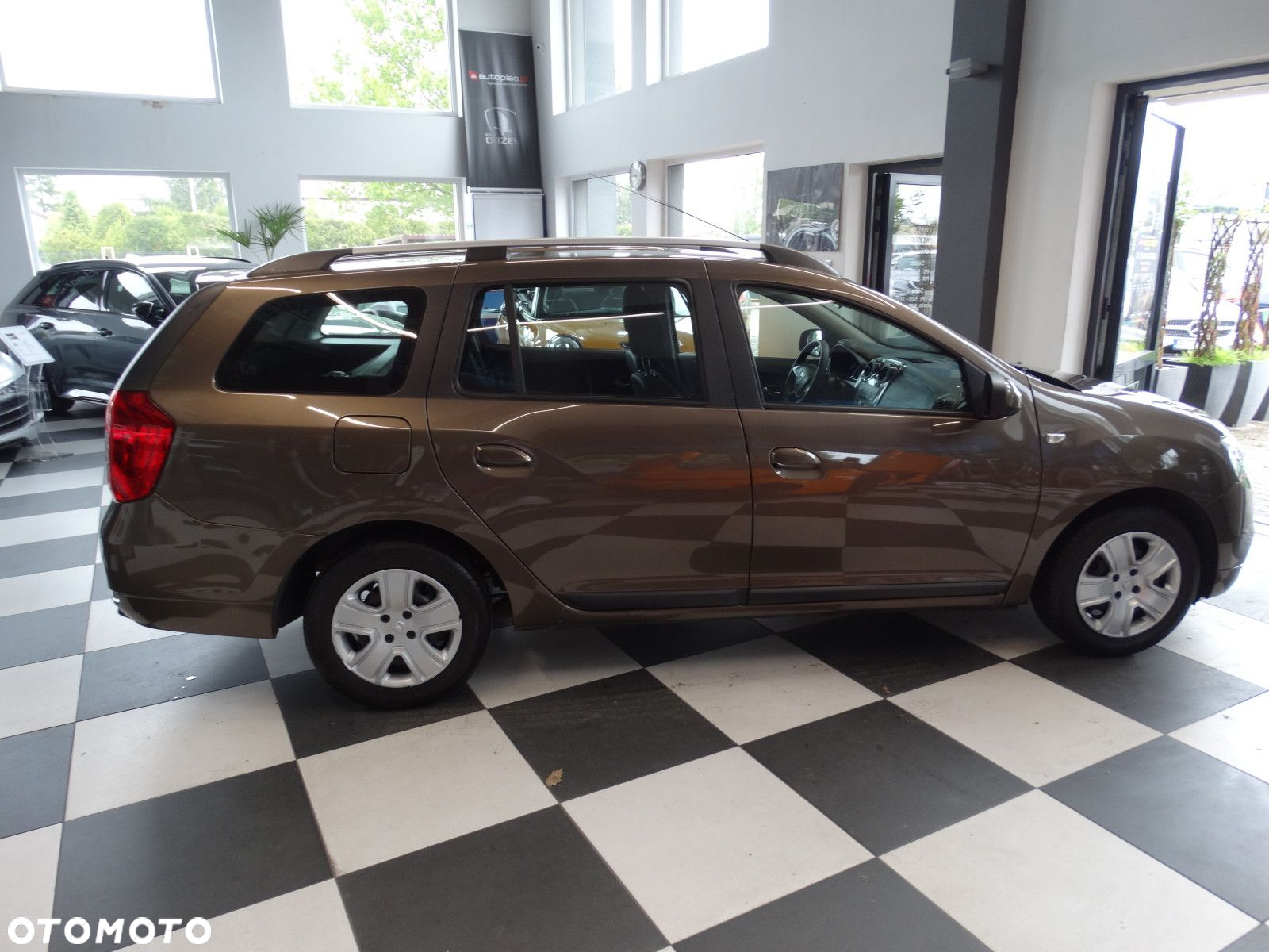 Dacia Logan - 4