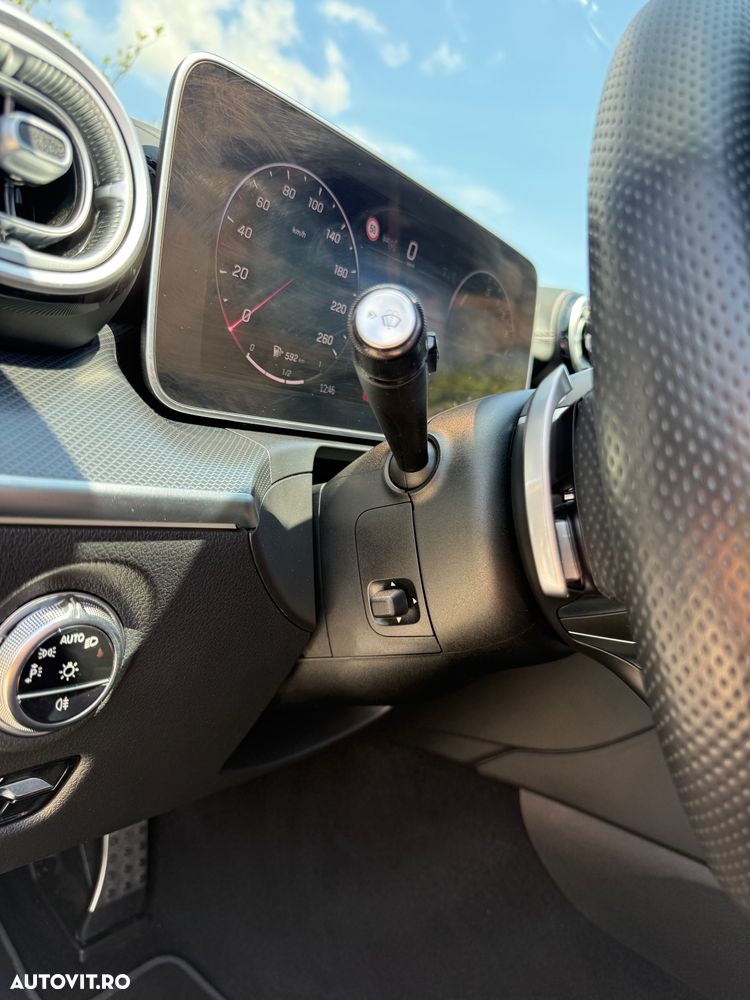 Mercedes-Benz C 300 de 4MATIC 9G-TRONIC AMG Line - 24