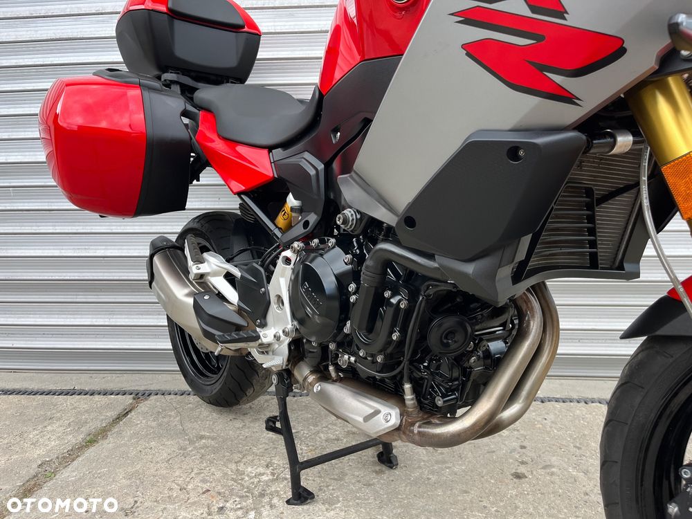BMW XR - 21