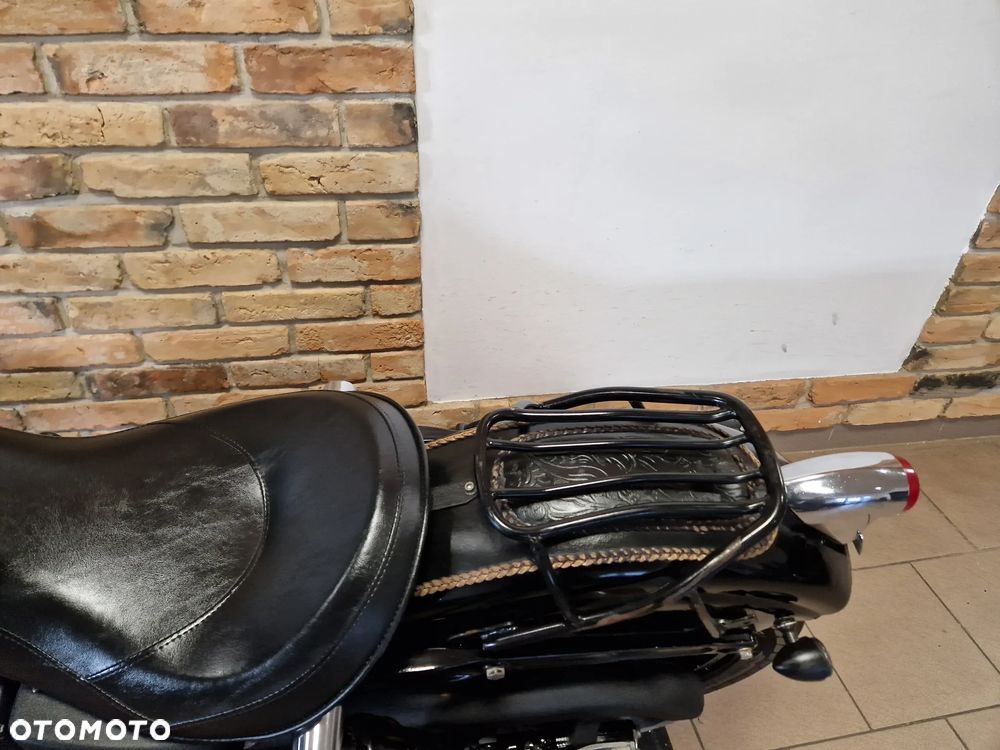 Harley-Davidson Dyna Street Bob - 28