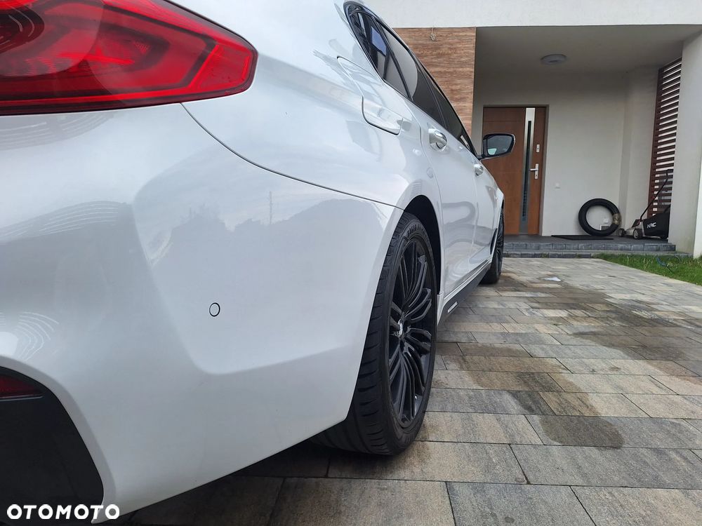 BMW Seria 5 530i xDrive M Sport sport - 7