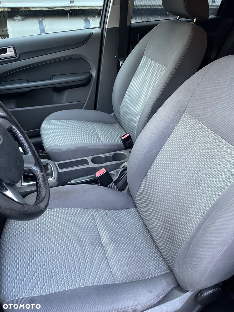 Ford Focus 1.6 TDCi Trend - 13