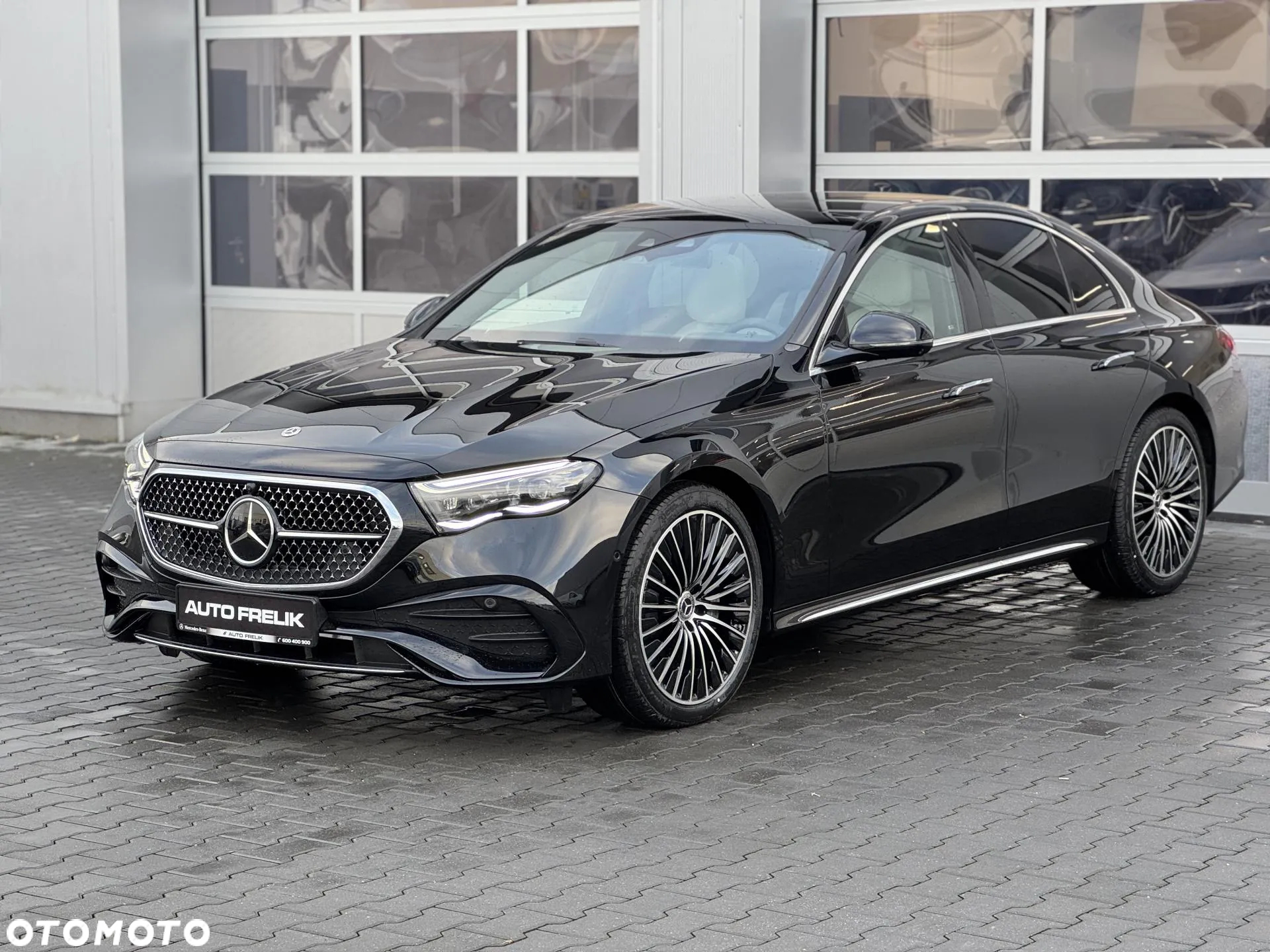 Mercedes-Benz Klasa E 450 d 4Matic 9G-TRONIC - 4