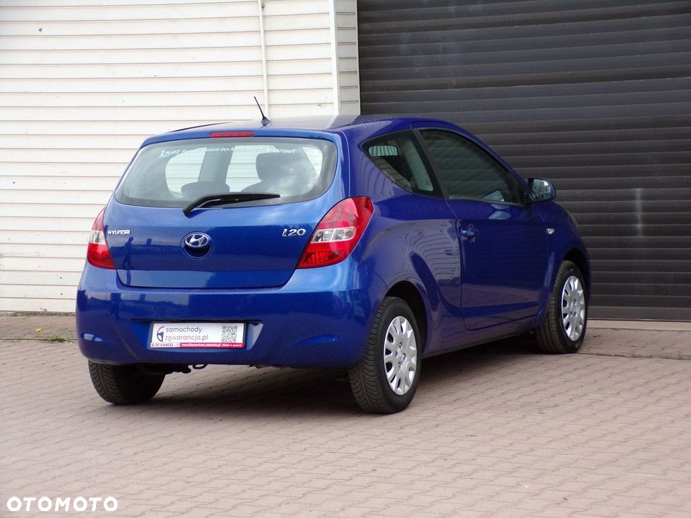 Hyundai i20 - 12