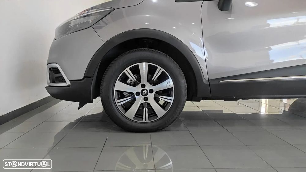 Renault Captur - 41