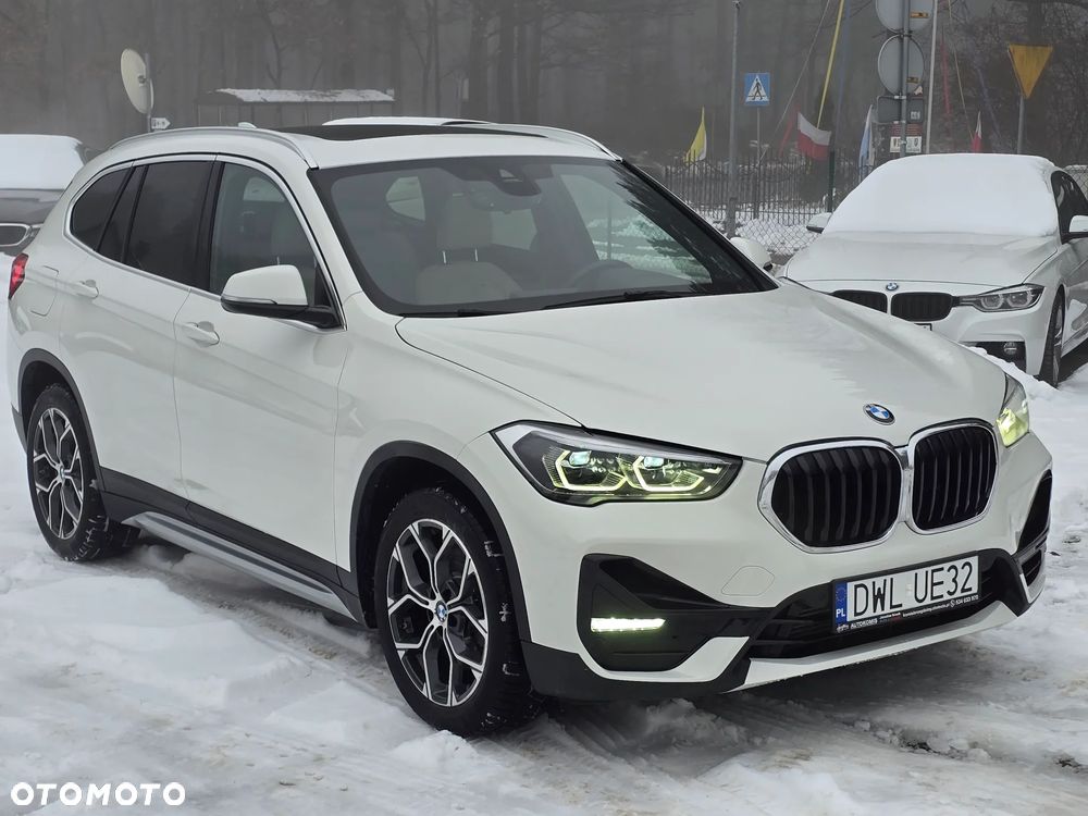 BMW X1 xDrive25i xLine sport - 1