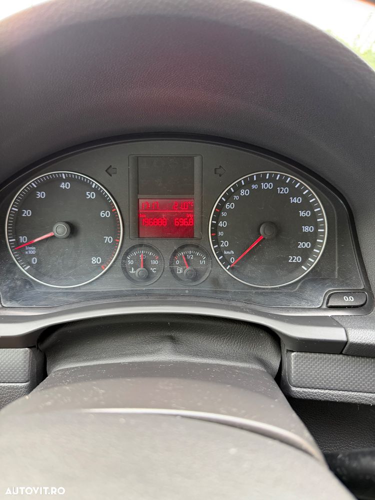 Volkswagen Golf 1.4 Comfortline - 11