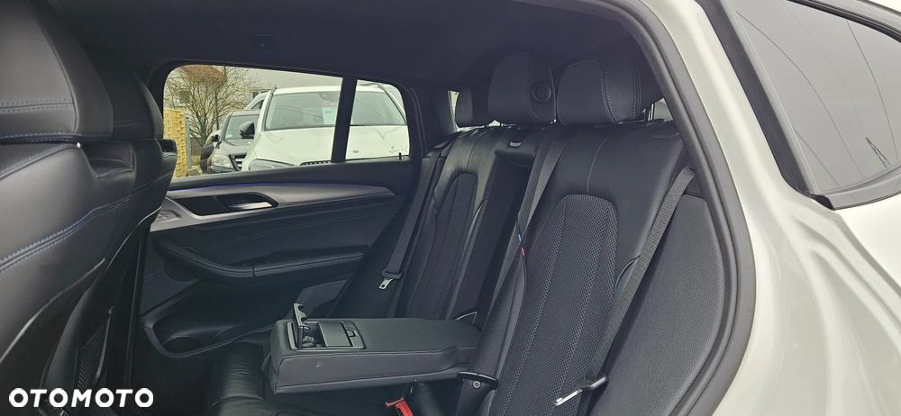 BMW X4 xDrive20i M Sport sport - 23