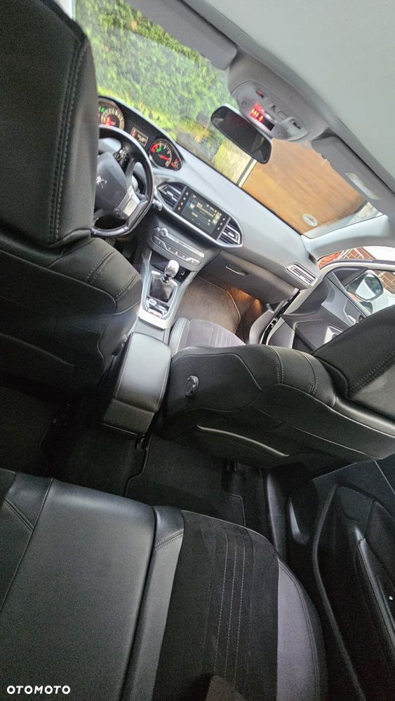 Peugeot 308 - 14