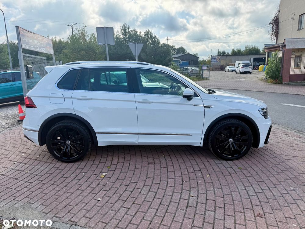 Volkswagen Tiguan 2.0 TDI SCR 4MOTION DSG Highline - 29