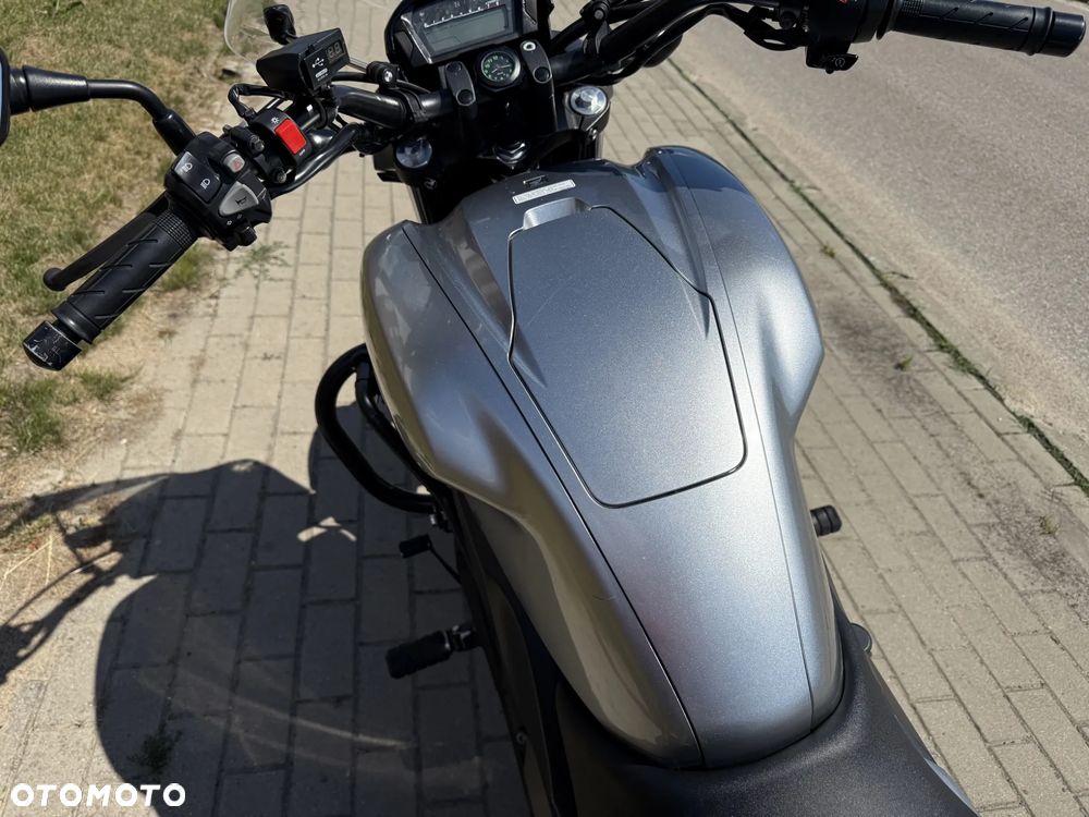 Honda CTX - 10