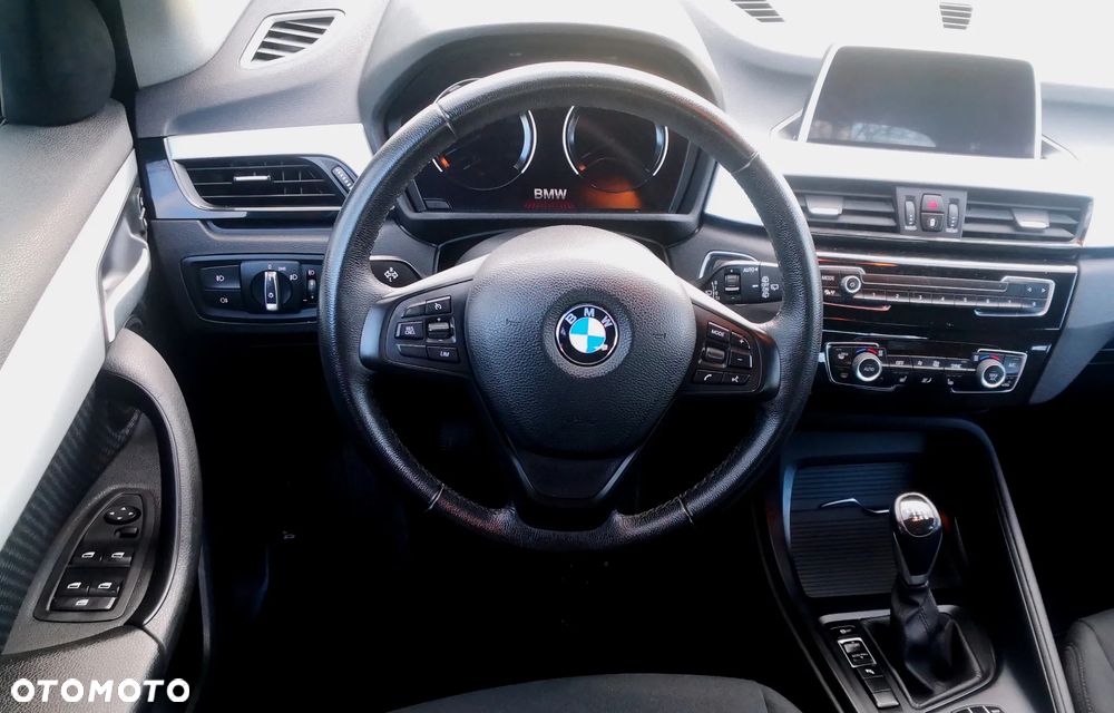 BMW X1 sDrive18i Advantage - 11