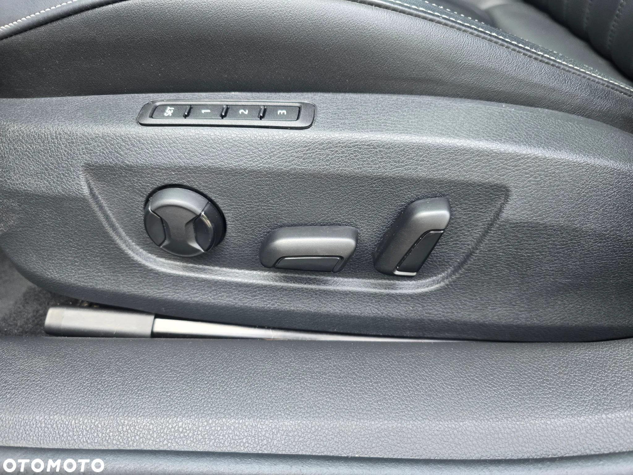 Skoda Superb Combi 1.4 TSI iV DSG L&K - 11