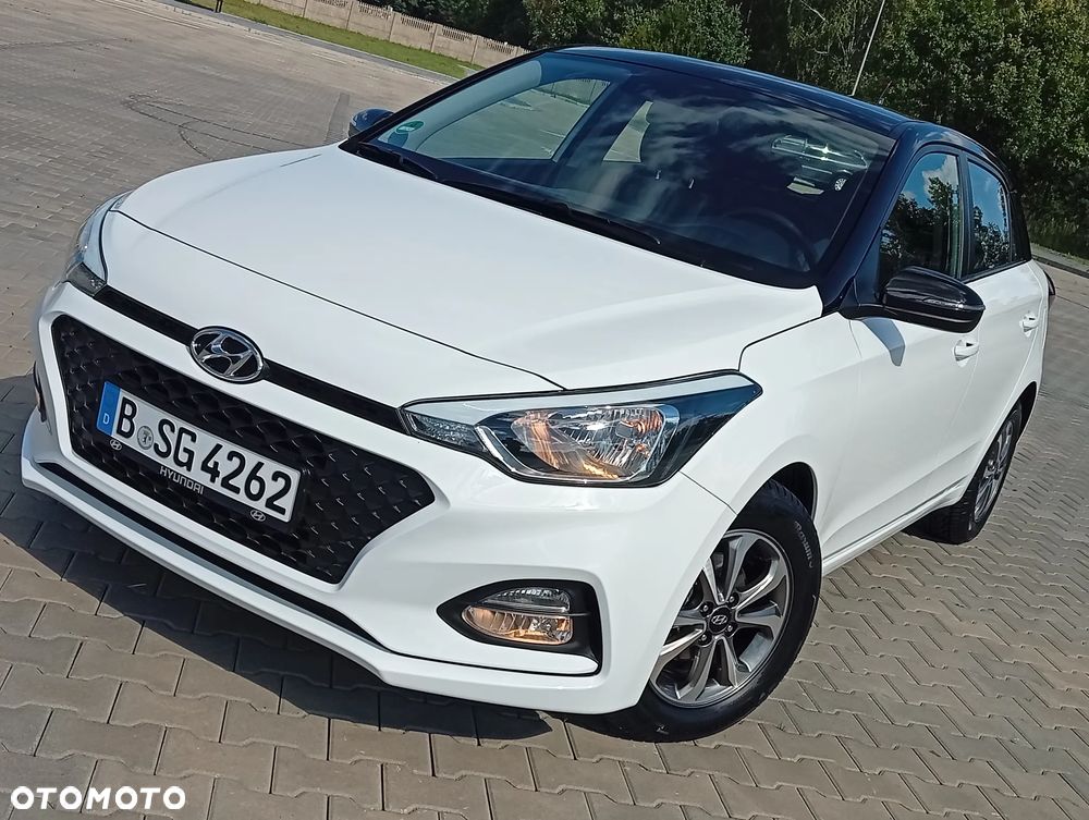 Hyundai i20 1.2 Passion - 26