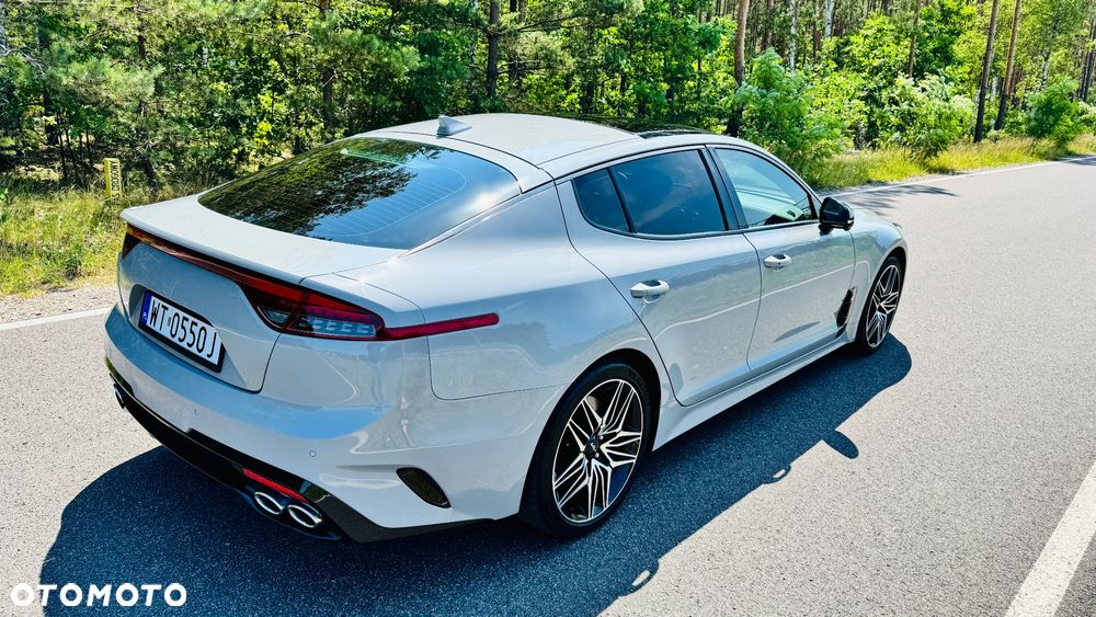 Kia Stinger 3.3 T-GDI V6 GT Prestige Line AWD - 4